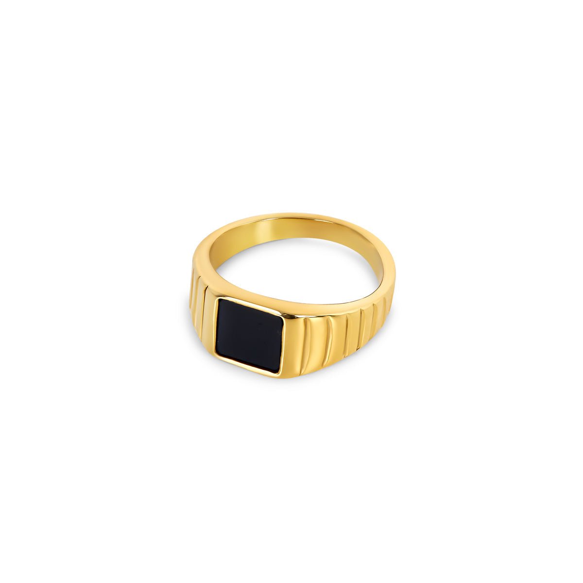 Anel Onyx Banhado em Ouro 18k