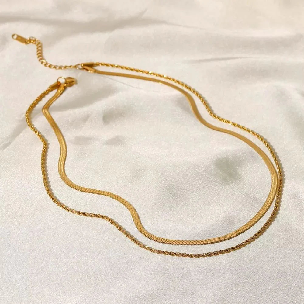Colar Zattora Riviera Gold 18K – Mix Premium em Camadas
