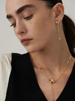 Colar Gravatinha Chloe Trevo da Sorte Banhado em Ouro 18K